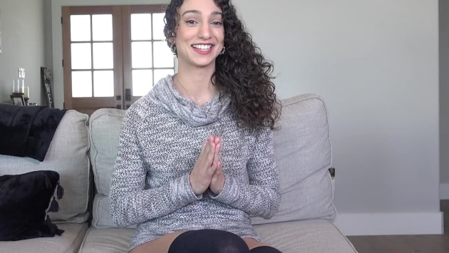 Izzy Watts Says Hello