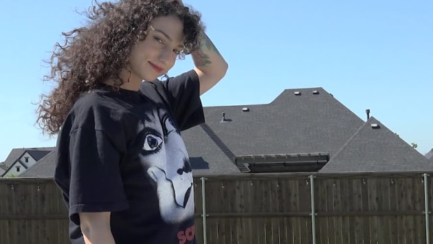 Izzy Watts Takes Off Some Great Undies